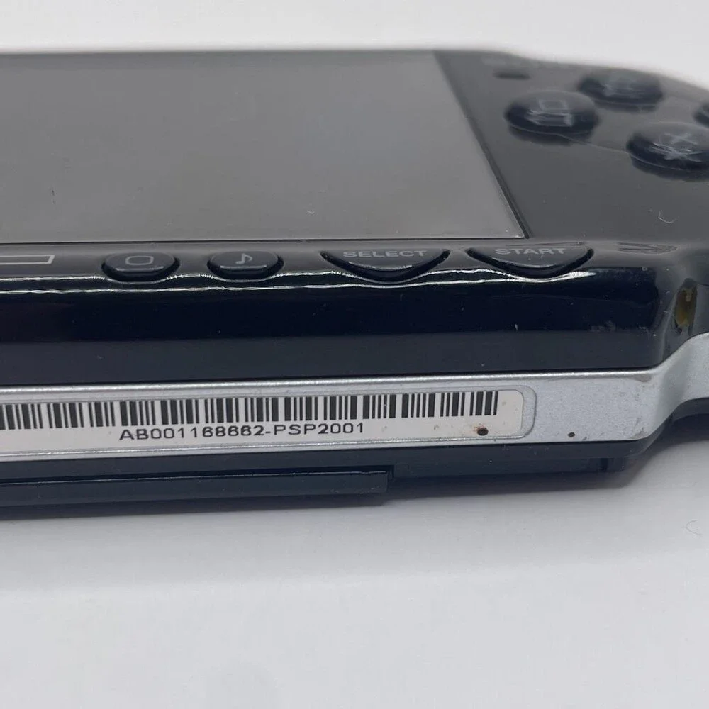 Black Sony PlayStation Portable PSP-2001 Handheld Game System Only *FOR PARTS*